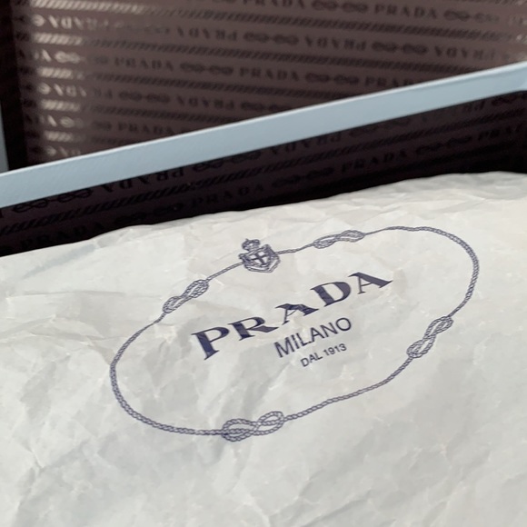 Auth Prada Cazature heels Eggplant US7 EU37 - Picture 5 of 8